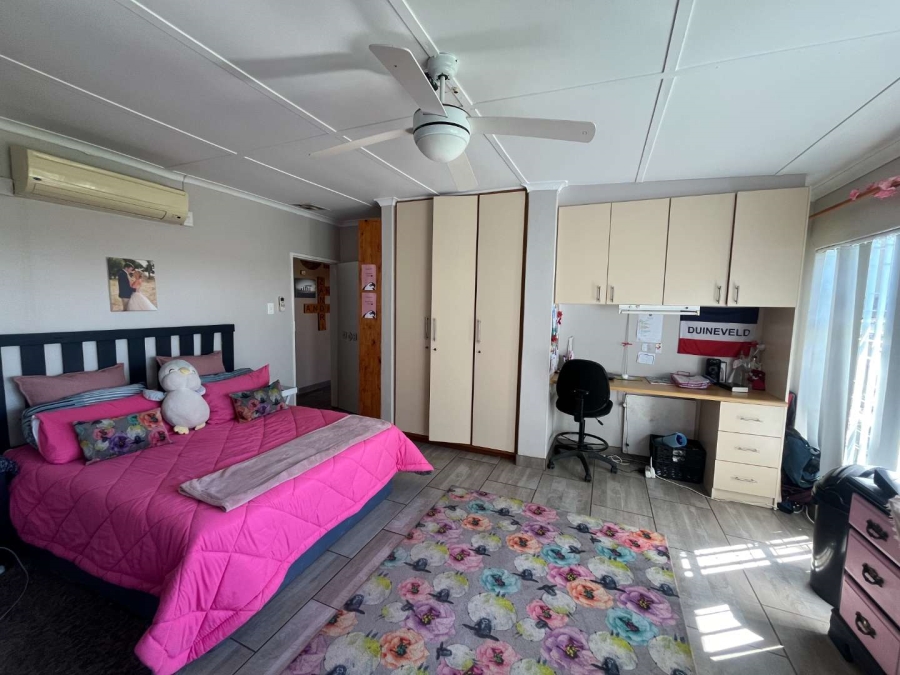 5 Bedroom Property for Sale in Blydeville Northern Cape